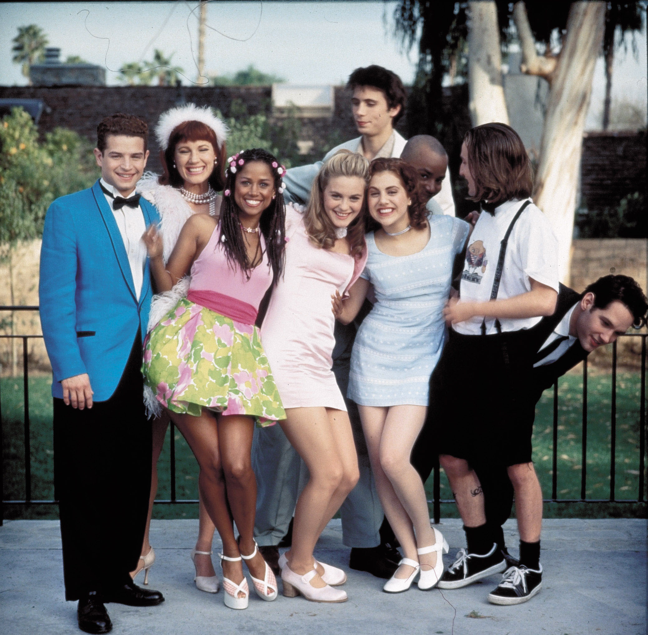 PHOTO: The cast of the 1995 film "Clueless" is pictured in a promotional image.