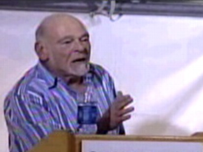 VIDEO: Media mogul Sam Zell curses at one of his photographers during a staff meeting.
