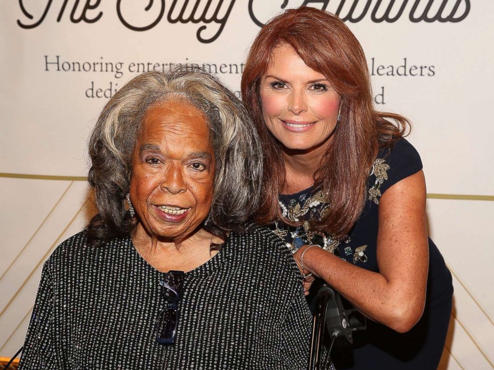 PHOTO: Singer Della Reese (L) and actress Roma Downey attend The Salvation Army Sally Awards at the J.W. Marriot at L.A. Live, Oct. 1, 2015 in Los Angeles.