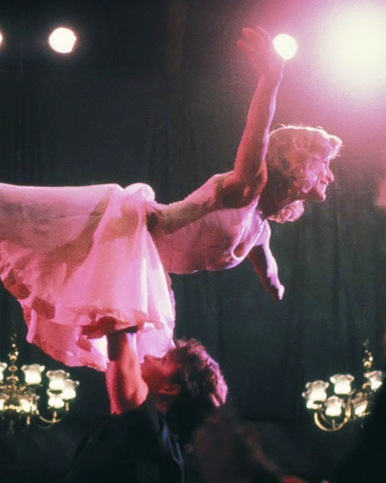 Dirty Dancing Turns 30 A Choreographer Breaks Down The Iconic Lift Scene Abc News