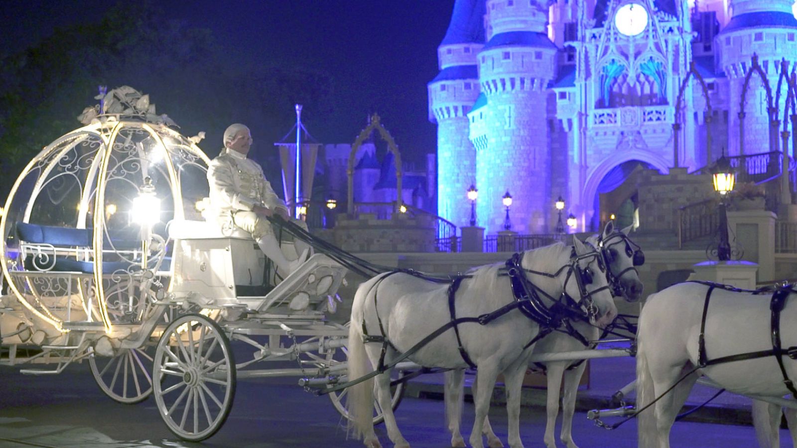 How Walt Disney World Creates Magical And Memorable Weddings Abc