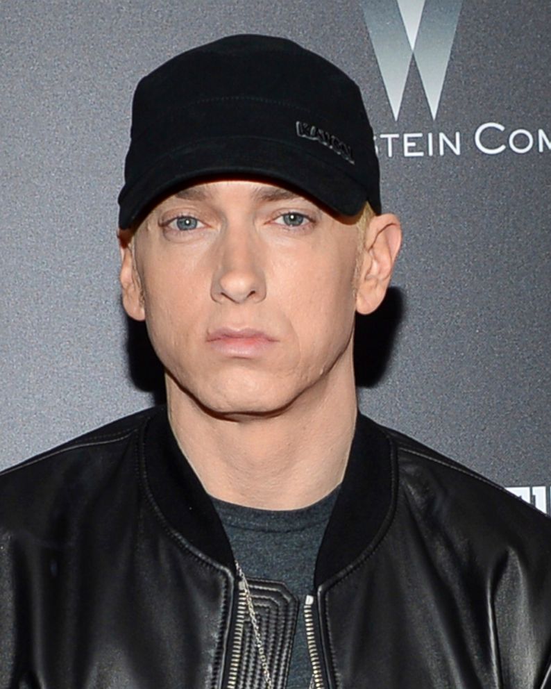 lån kronblad parfume Eminem releases anti-racism anthem 'Untouchable' - ABC News