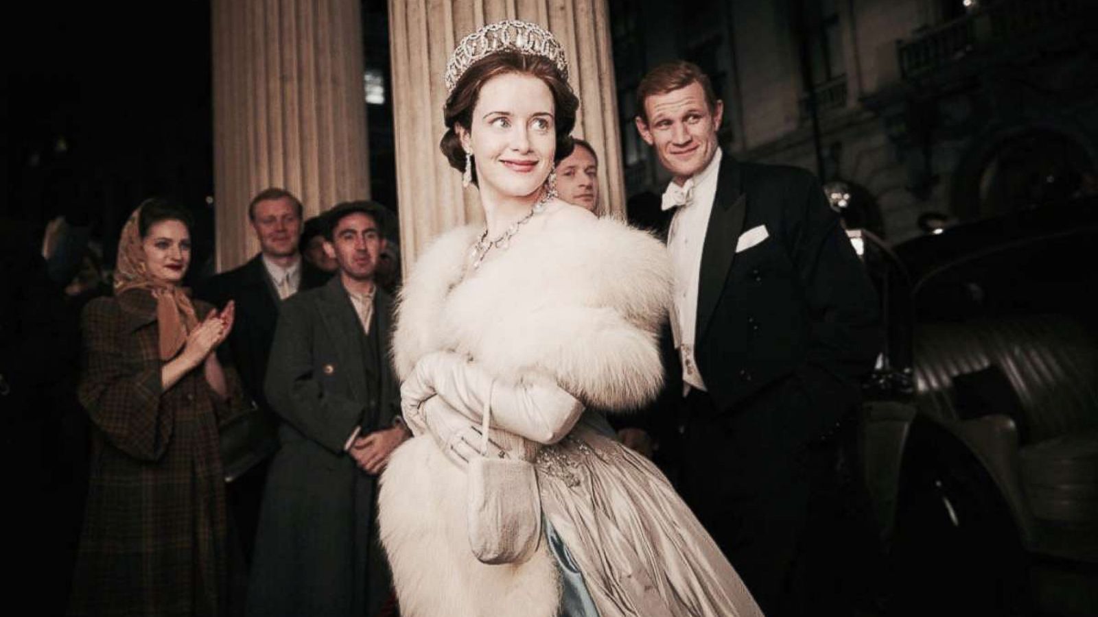 the crown: 'The Crown' producers apologise to Claire Foy and Matt Smith  over gender pay gap controversy - The Economic Times