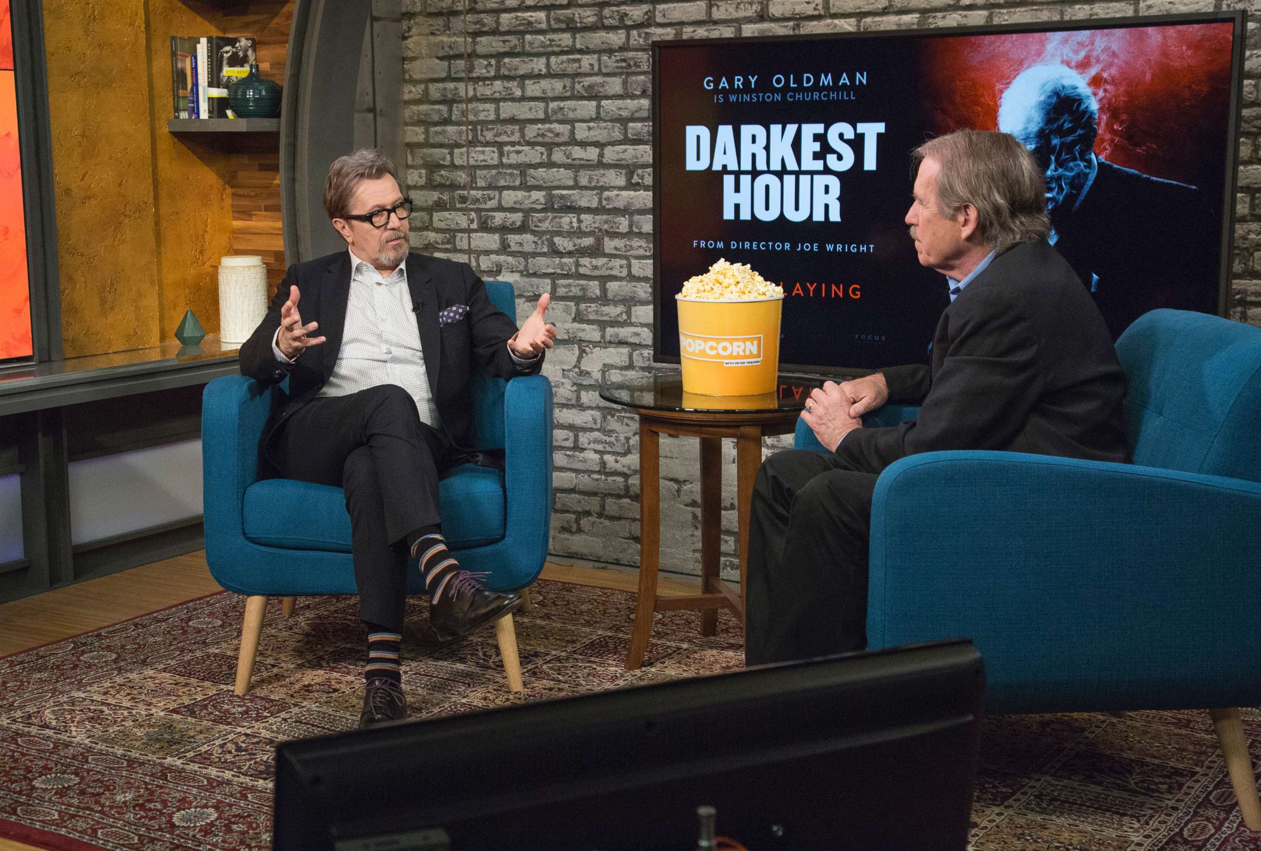 PHOTO: Gary Oldman appears on "Popcorn with Peter Travers" at ABC News studios, Nov. 15, 2017, in New York City.