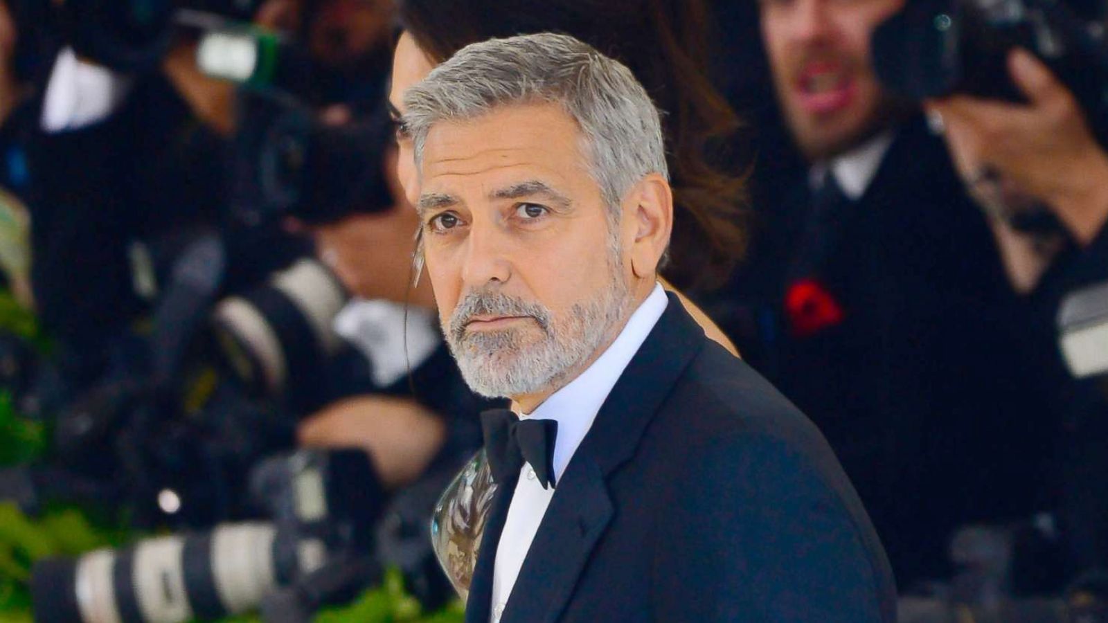 PHOTO: George Clooney attend the Heavenly Bodies: Fashion & The Catholic Imagination Costume Institute Gala at The Metropolitan Museum of Artat, May 7, 2018 in New York City.