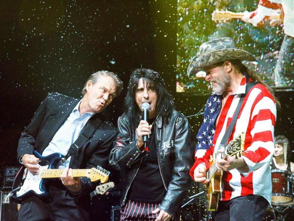 PHOTO: Glen Campbell, Alice Cooper and Ted Nugent perform on stage.