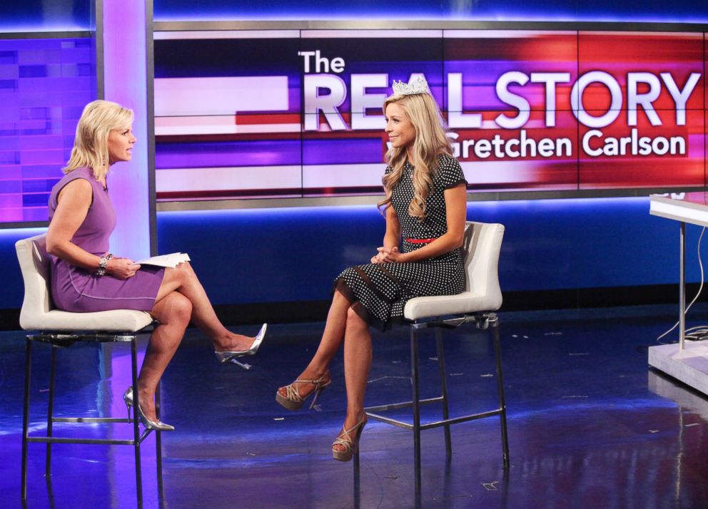 PHOTO: FOX News Anchor Gretchen Carlson Interviews Miss America 2015 Kira Kazantsev at FOX Studios on Sept. 16, 2014, in New York City. 