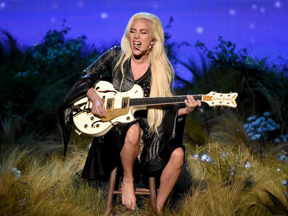 PHOTO: Lady Gaga performs onstage during the 2016 American Music Awards at Microsoft Theater in Los Angeles, Nov. 20, 2016.