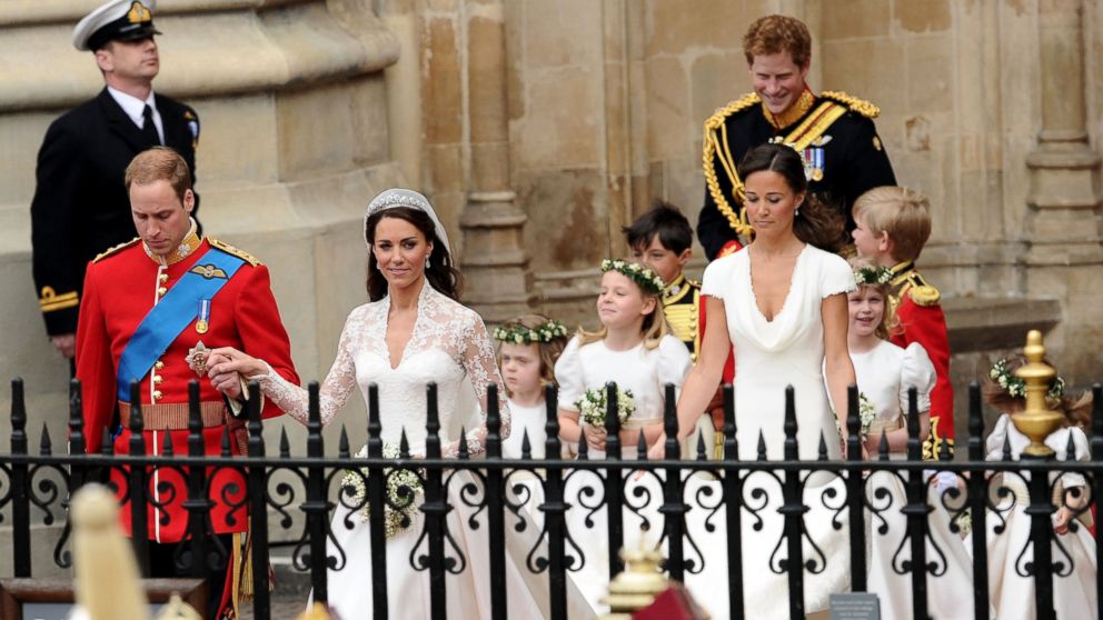 PHOTO: Prince William Duke of Cambridge (L) and Catherine Duchess of Cambridge (2nd to L) exit Westminster Abbey after their Royal Wedding followed by Maid of Honour Pippa Middleton and Best Man Prince Harry, April 29, 2011, in London.
