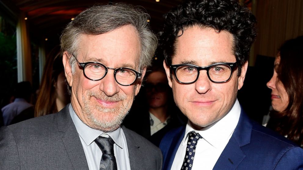 PHOTO: Directors Steven Spielberg and J.J. Abrams attend the 16th Annual AFI Awards at Four Seasons Hotel Los Angeles at Beverly Hills on Jan. 8, 2016 in Beverly Hills, Calif.