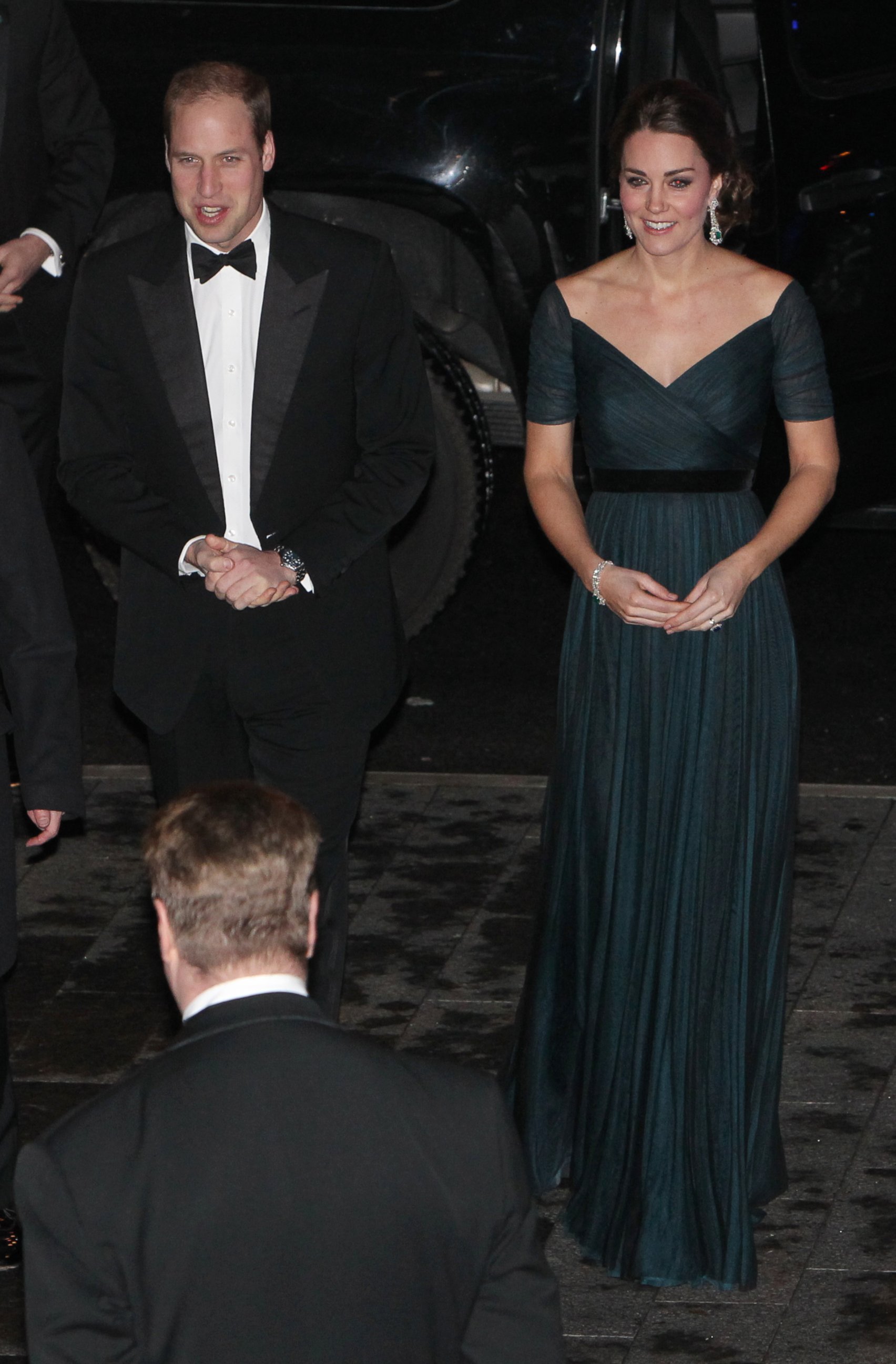 PHOTO: Prince William, Duke of Cambridge and Catherine, Duchess of Cambridge arrive at Metropolitan Museum of Art to attend the St. Andrews 600th Anniversary Dinner, Dec. 9, 2014 in New York City. 