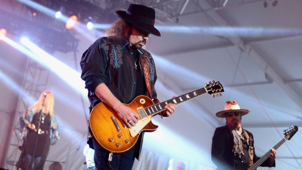 Gary Rossington performs with Lynyrd Skynyrd at the Big Barrel Country Music Festival, June 26, 2015 in Dover, Del. 