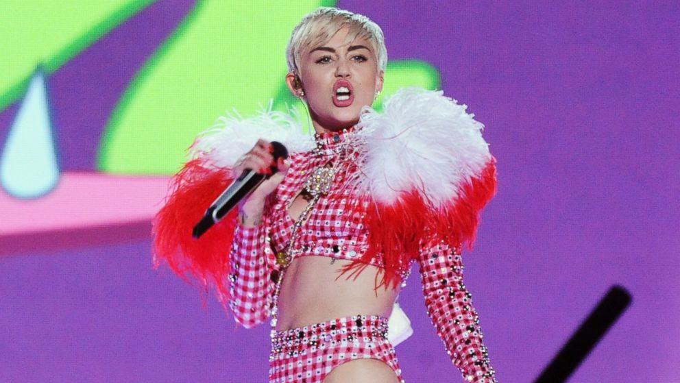 Miley Cyrus performs at Philips Arena on March 25, 2014 in Atlanta, Georgia.