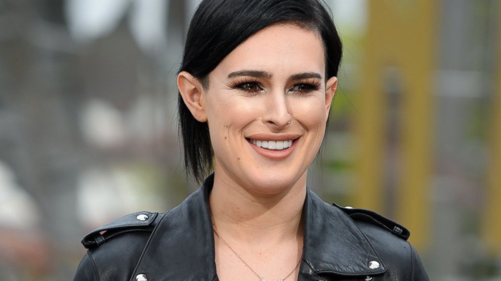 Rumer Willis visits "Extra" at Universal Studios Hollywood on Feb. 27, 2015 in Universal City, Calif.