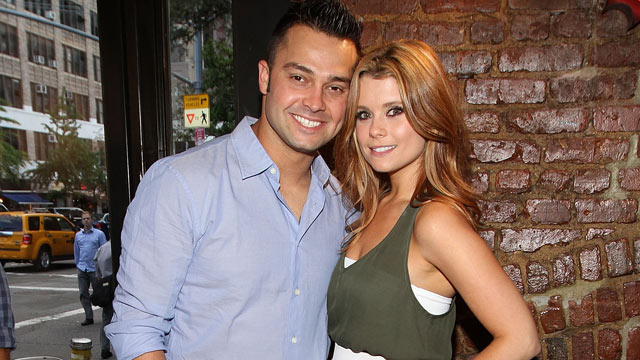 JoAnna Garcia and Nick Swisher announce they're expecting their second  child