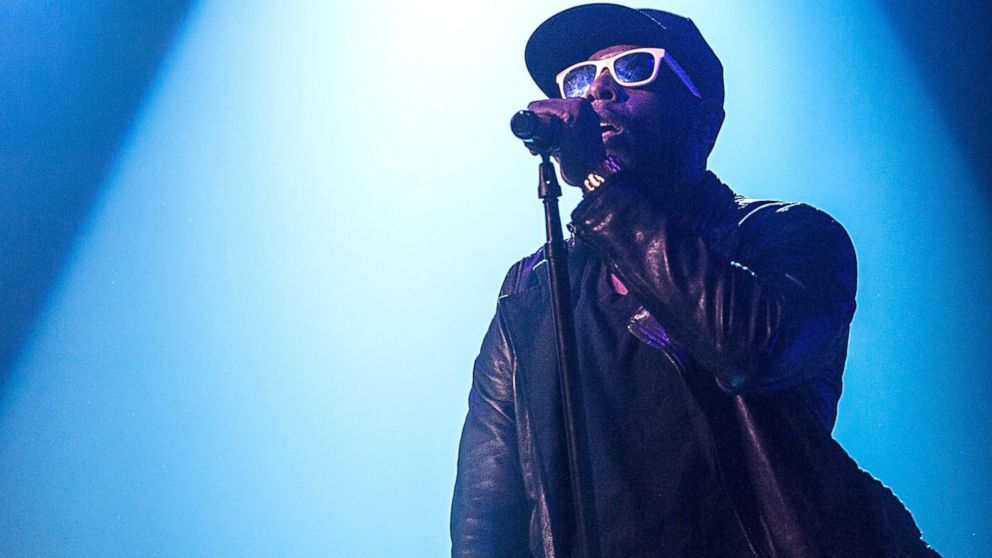 PHOTO:Rapper Talib Kweli performs in concert at Cedar Park Center, Nov. 29, 2013, in Cedar Park, Texas.  
