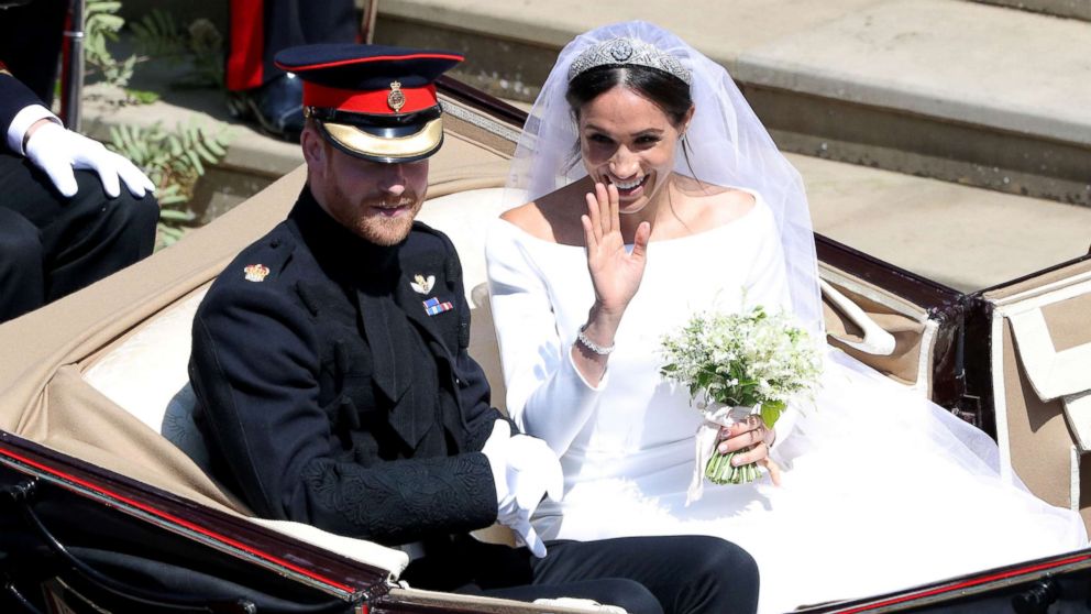 Royal wedding 2018: The best moments from Prince Harry and Meghan Markle's carriage procession - ABC News