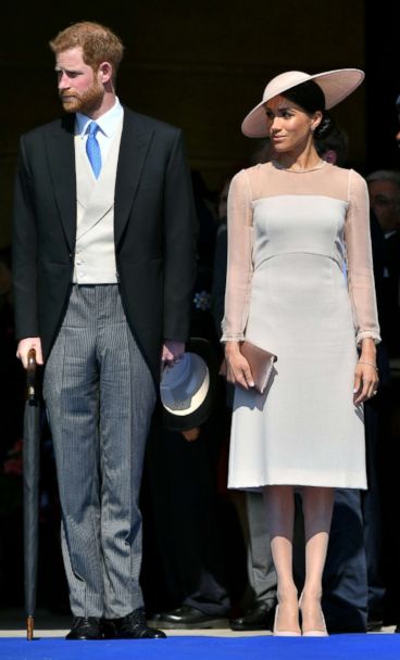 meghan's engagement dress Meghan Markle Rewears Her Green Engagement Dress