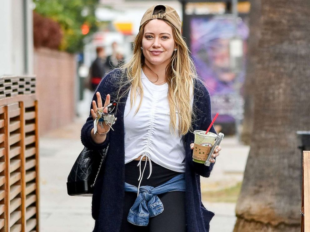 PHOTO: Hilary Duff on the streets of Los Angeles, Jan 3, 2018.