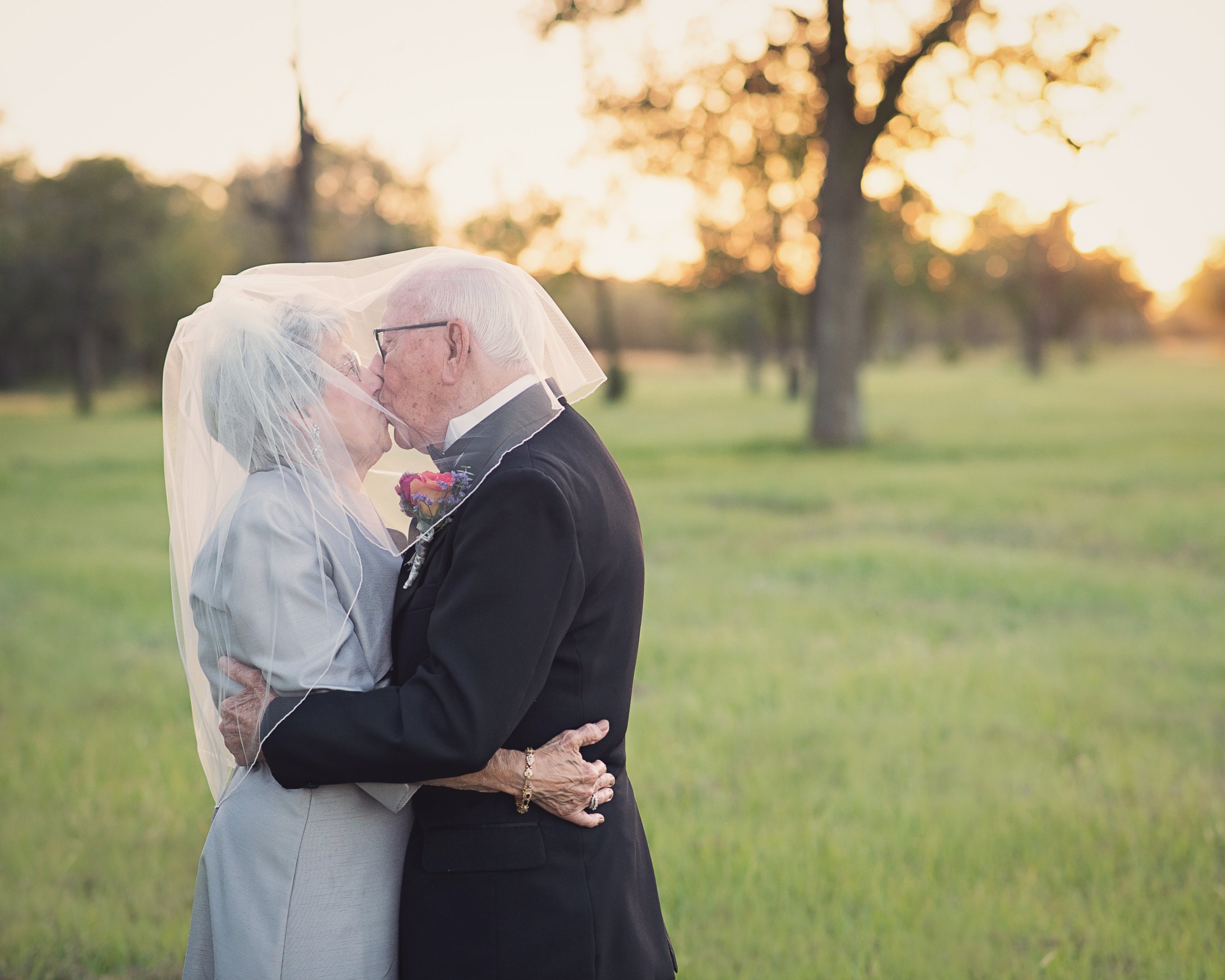 PHOTO: Ferris and Margaret Romaire, of Morgan City, Louisiana, marked their 70th wedding anniversary with a photo shoot.