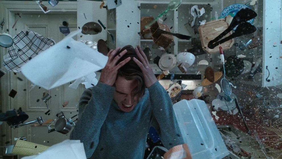 PHOTO: Dan Stevens in Legion.