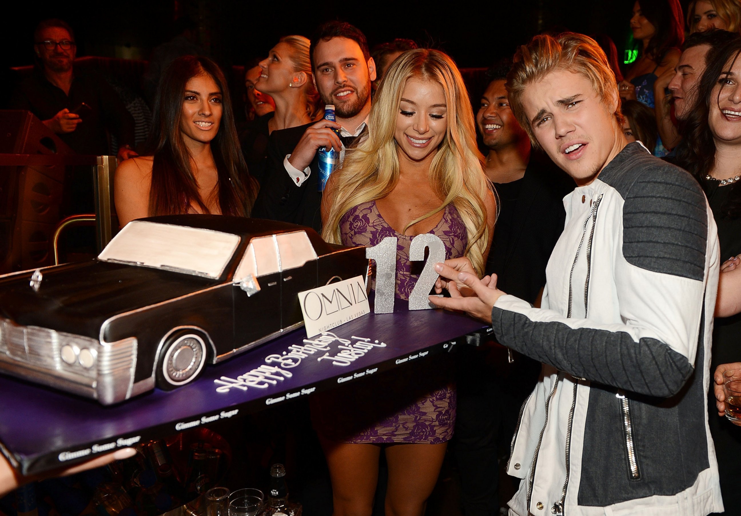 PHOTO: Justin Bieber celebrates his 21st birthday at OMNIA Nightclub, Las Vegas in Caesars Palace on March 14, 2015 in Las Vegas, Nevada.