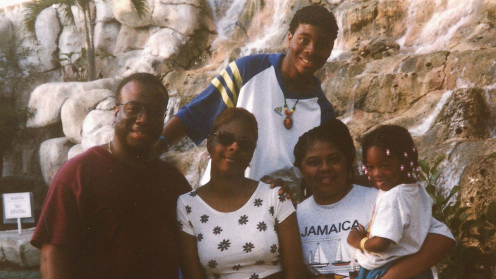 PHOTO: In this personal photo, Kel Mitchell is pictured on a family vacation in 1998.