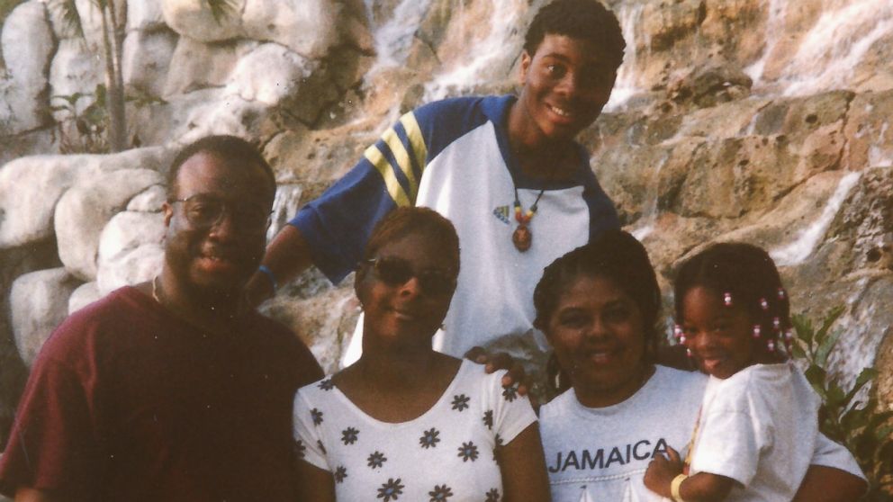 PHOTO: In this personal photo, Kel Mitchell is pictured on a family vacation in 1998.