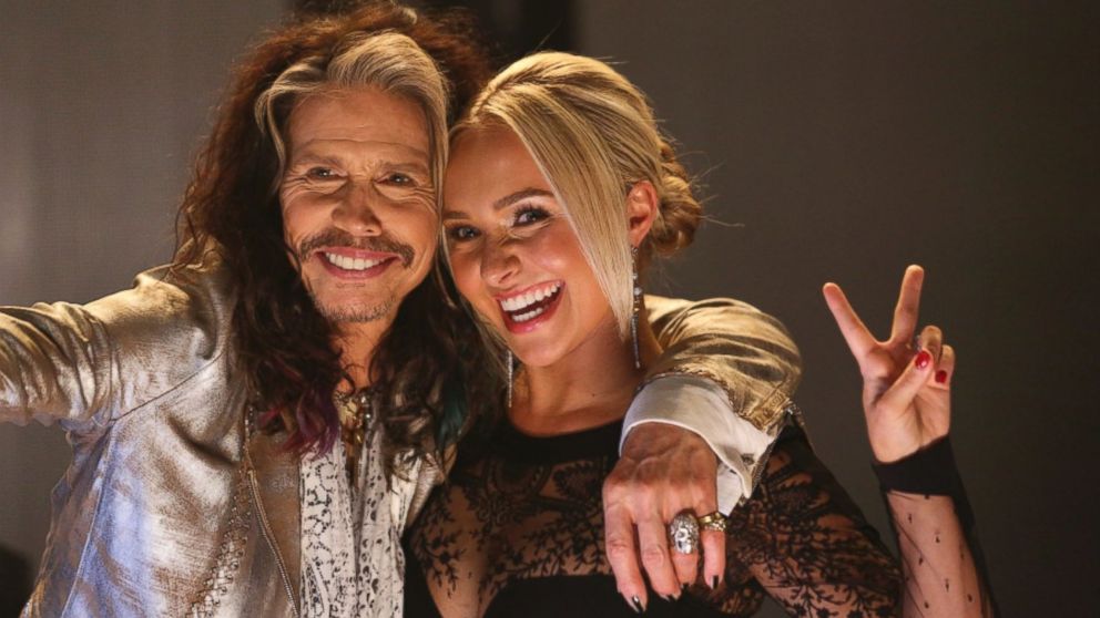 Steven Tyler guest stars as himself to sing a duet of "Crazy" with Juliette Barnes, played by Hayden Panettiere.