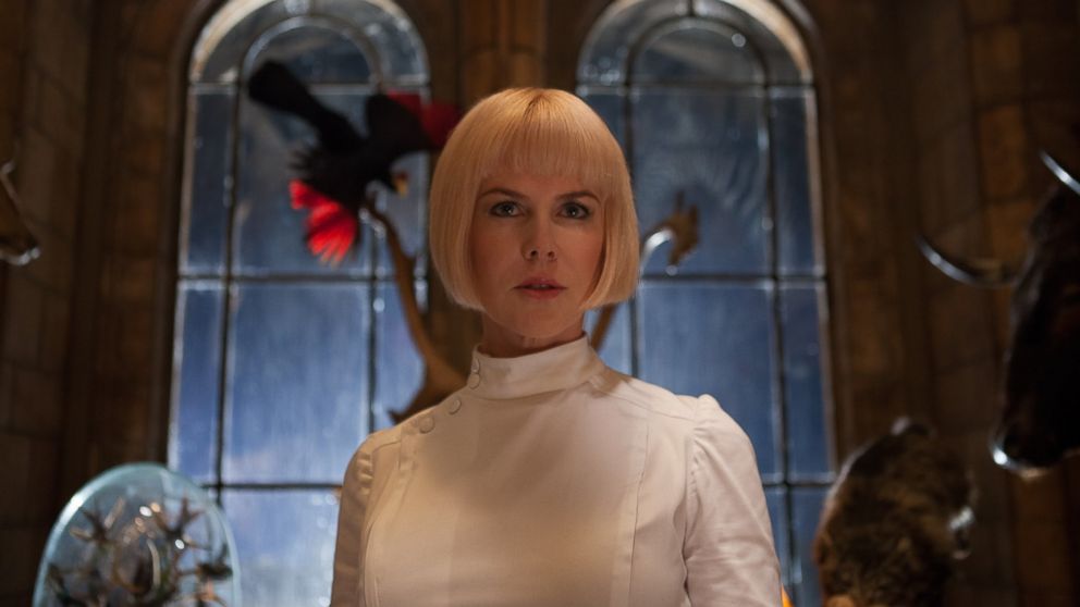 Nicole Kidman plays the villain Millicent in Paddington Bear.
