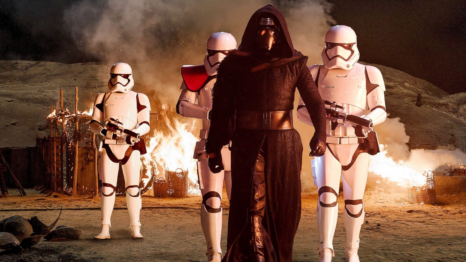 Star Wars: The Force Awakens': Did Kylo Ren Plan to Kill Han Solo