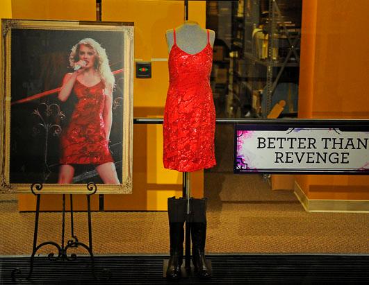 Dresses From Taylor Swift S Speak Now Tour Photos Abc News