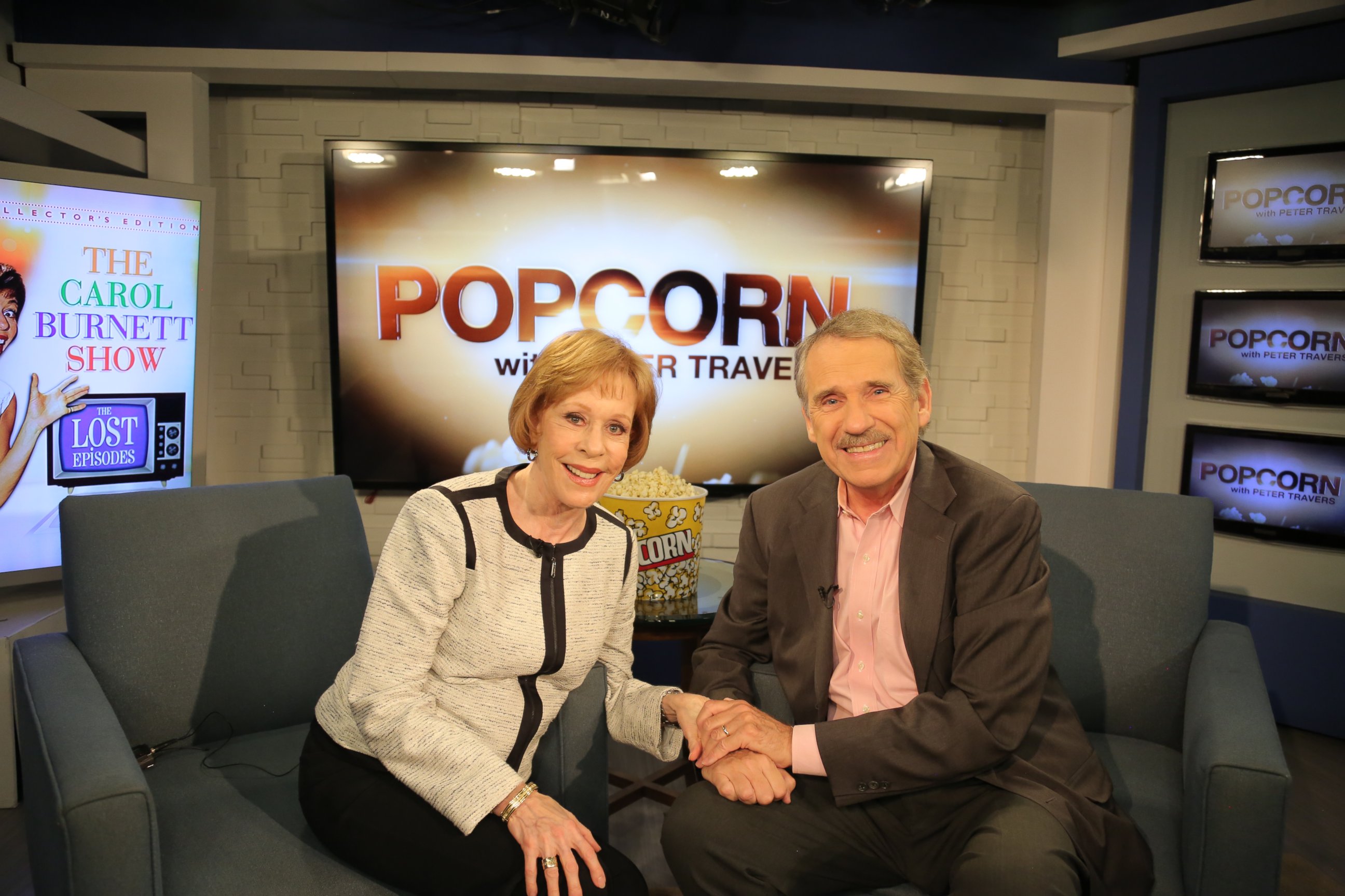PHOTO: Carol Burnett, left, and Peter Travers, right, are pictured. 