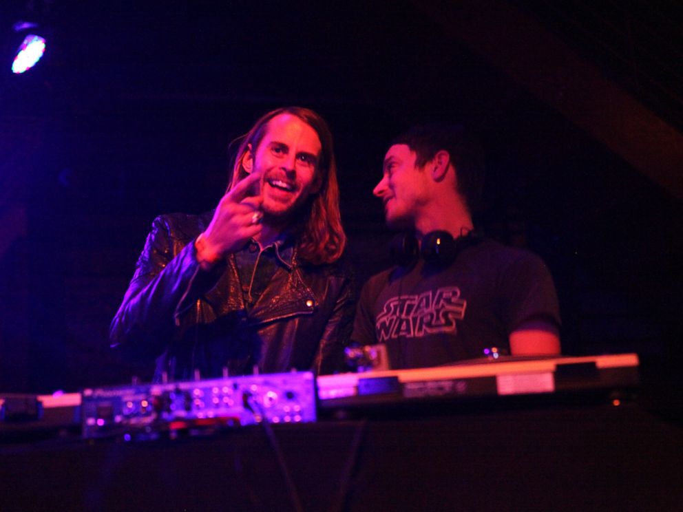PHOTO: Zach Cowie, left, and Elijah Wood, right, are pictured DJing at Brooklyn Bowl in Brooklyn, N.Y. on Jan. 19, 2015.
