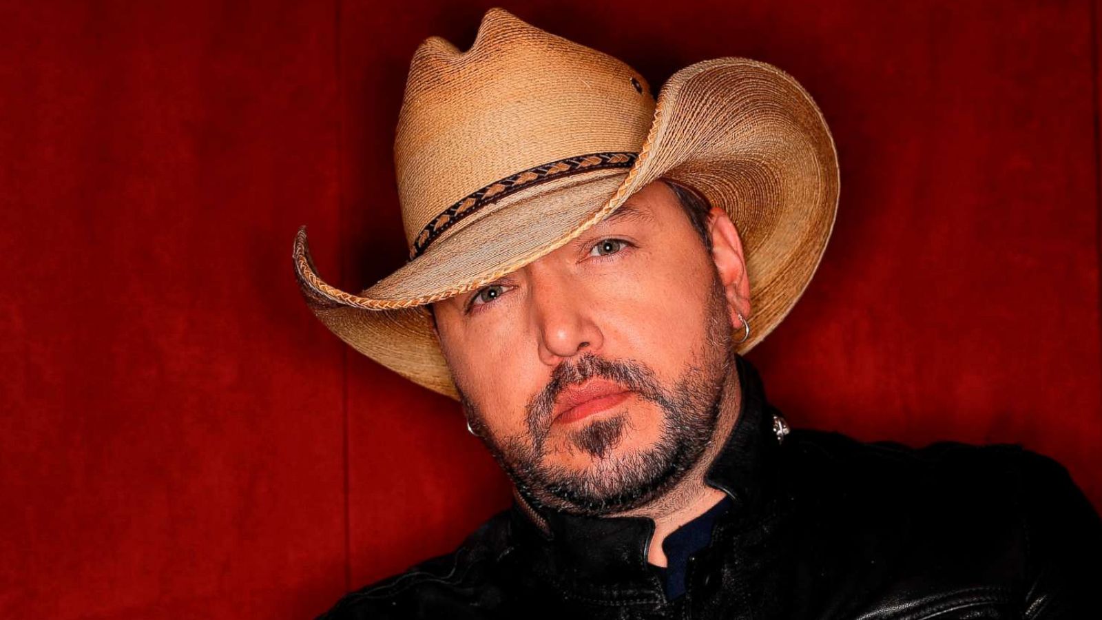 PHOTO: Country music singer Jason Aldean poses in Nashville, Tenn., to promote his eighth studio album "Rearview Town," March 19, 2018.