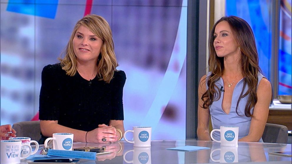 Jenna and Barbara Bush appear on "The View."
