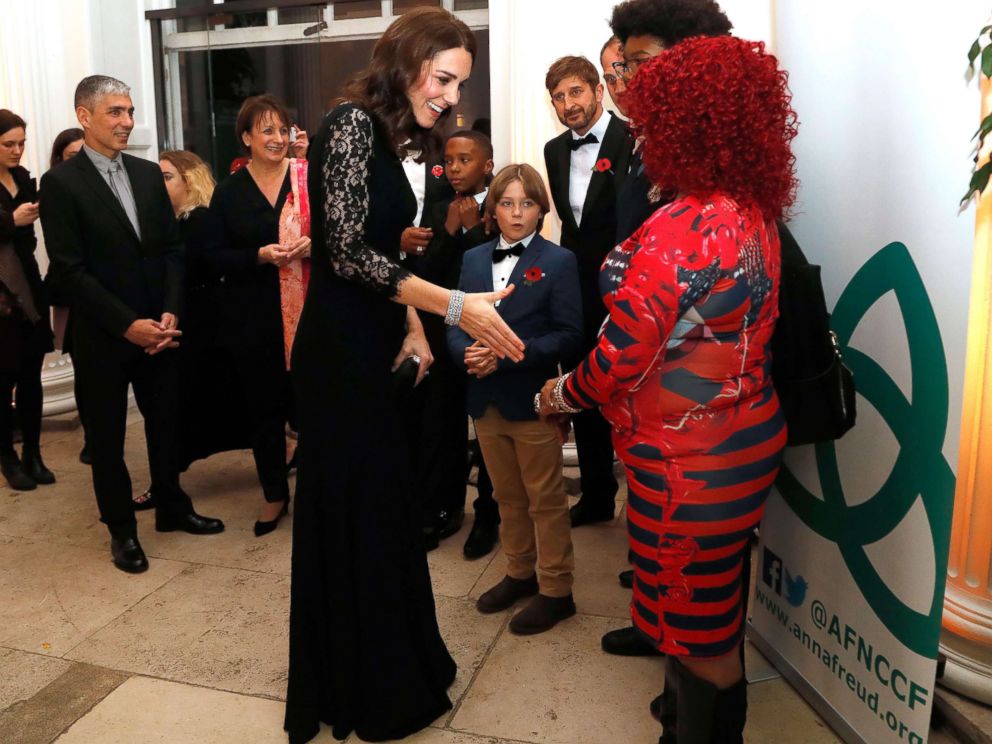 PHOTO: Kate Middleton speaks to various guests at the 2017 Gala Dinner for The Anna Freud National Centre for Children and Families (AFNCCF) at Kensington Palace in London, Nov. 7, 2017.