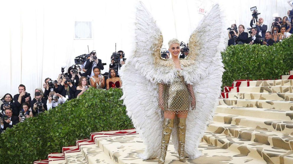 The behind-the-scenes Met Gala scoop on Katy Perry's wings, Rihanna's ...