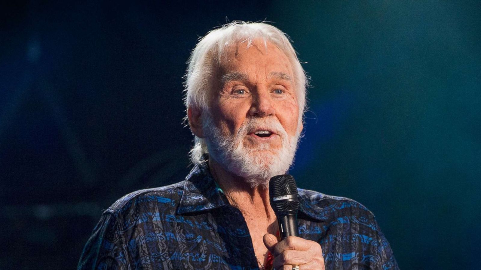 PHOTO: Kenny Rogers performs during the 2017 CMA Music Festival, June 8, 2017, in Nashville, Tenn.