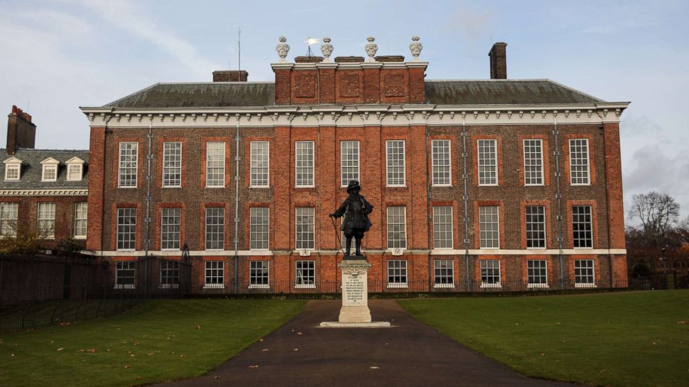 PHOTO: A general view of Kensington Palace in Kensington Gardens on Nov. 27, 2017 in London.