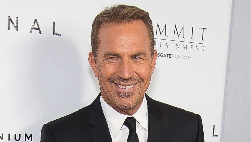 PHOTO: Actor Kevin Costner attends the "Criminal" New York Ppemiere at AMC Loews Lincoln Square 13 theater, April 11, 2016, in New York City.