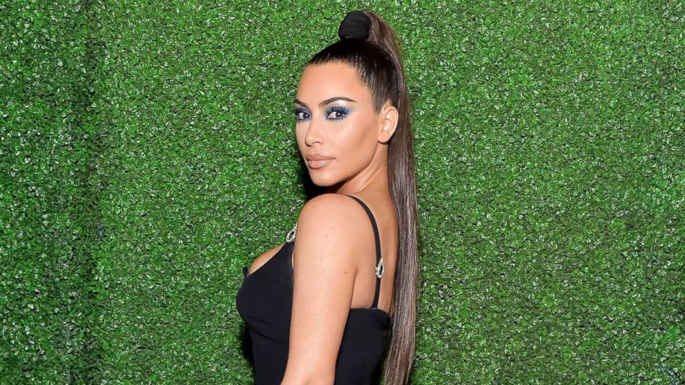VIDEO: Kim and Khloe Kardashian Look for Summer Interns