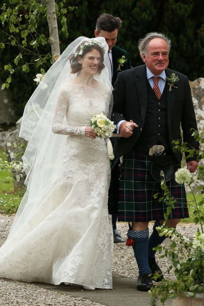 PHOTO: Rose Leslie arrives for her wedding at Rayne Church, Kirkton of Rayne in Aberdeen, Scotland, June 23, 2018.