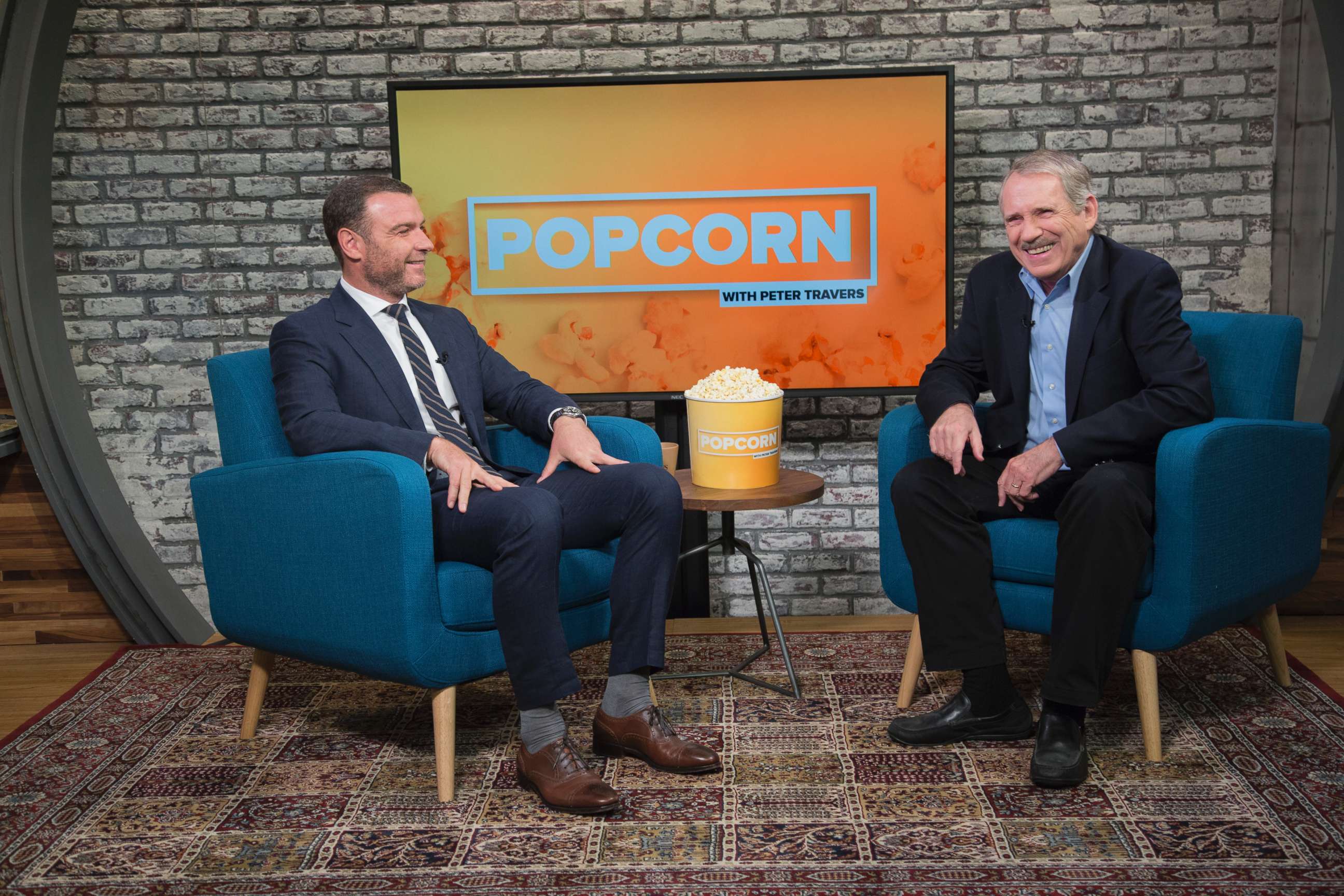 PHOTO: Liev Schreiber discuss his Showtime series, "Ray Donovan," on ABC News' "Popcorn With Peter Travers."