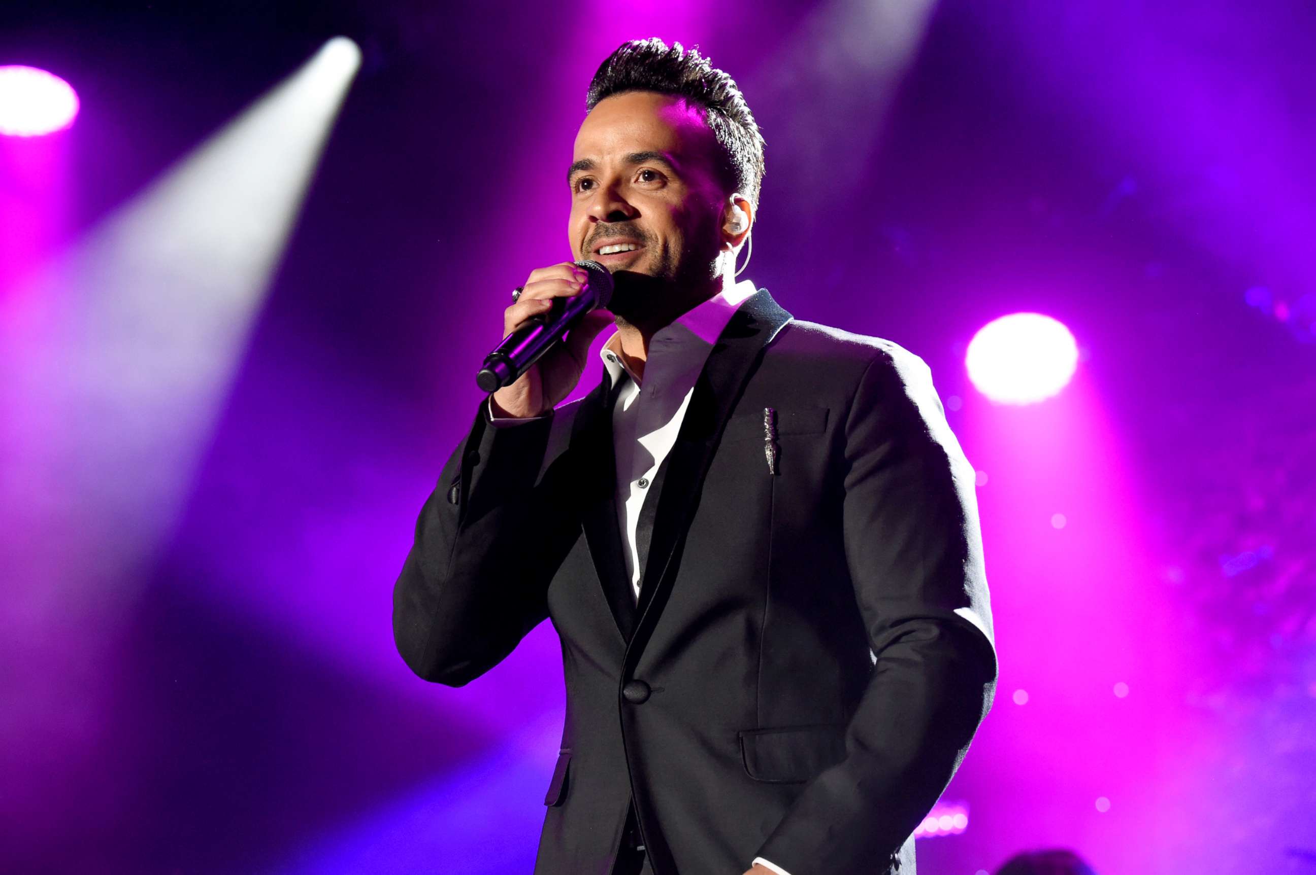 PHOTO: Luis Fonsi performs onstage during  the Clive Davis and Recording Academy Pre-GRAMMY Gala and GRAMMY Salute to Industry Icons Honoring Jay-Z, Jan. 27, 2018 in New York City.