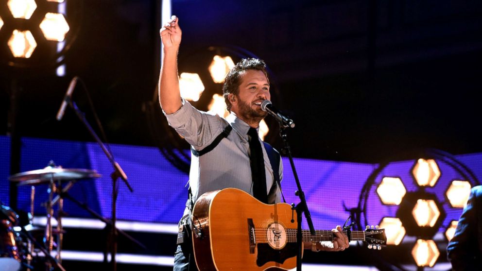 PHOTO: Honoree Luke Bryan performs onstage at the 2017 CMT Artists Of The Year, Oct. 18, 2017, in Nashville, Tennessee.