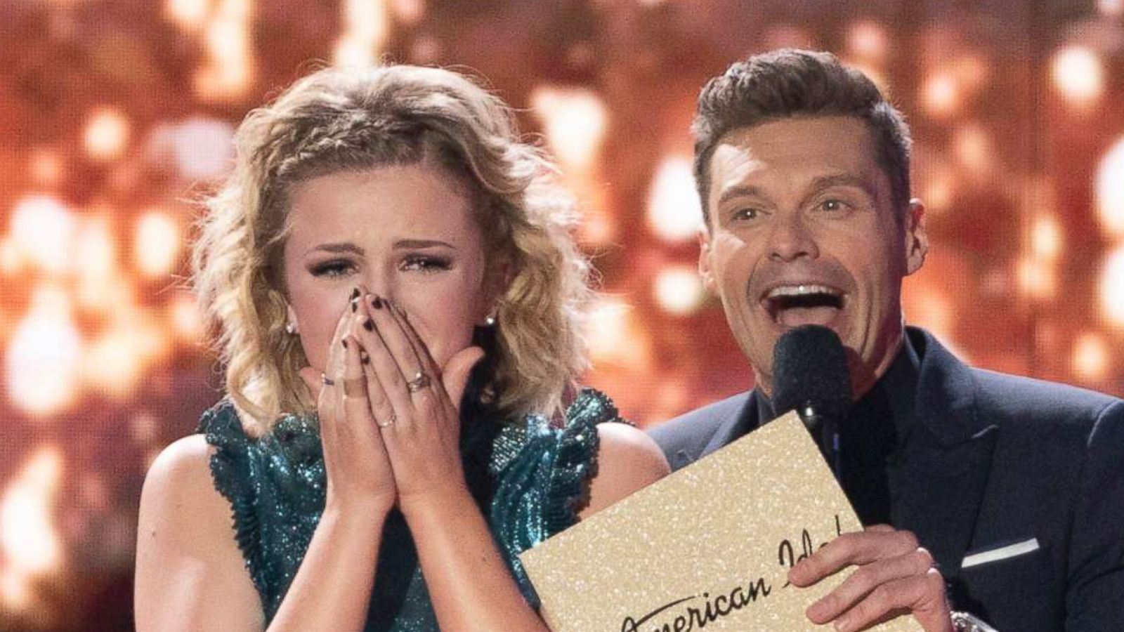 PHOTO: Maddie Poppe and Ryan Seacrest at the "119 (Grand Finale)" of "American Idol," May 21, 2018, on America'?s network, The ABC Television Network.