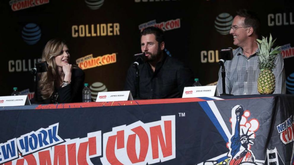PHOTO: Pictured (L-R) are Maggie Lawson, James Roday and Steve Franks from "Psych" at New York Comic Con, Oct. 7, 2017 in New York City.