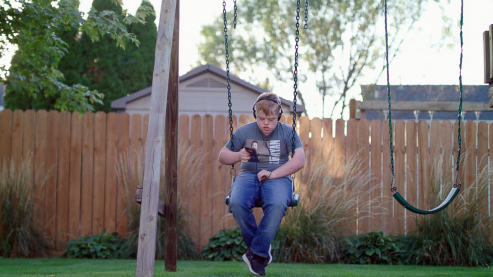 PHOTO: Fourteen-year-old Max Bird might be Luke Bryan's biggest fan.