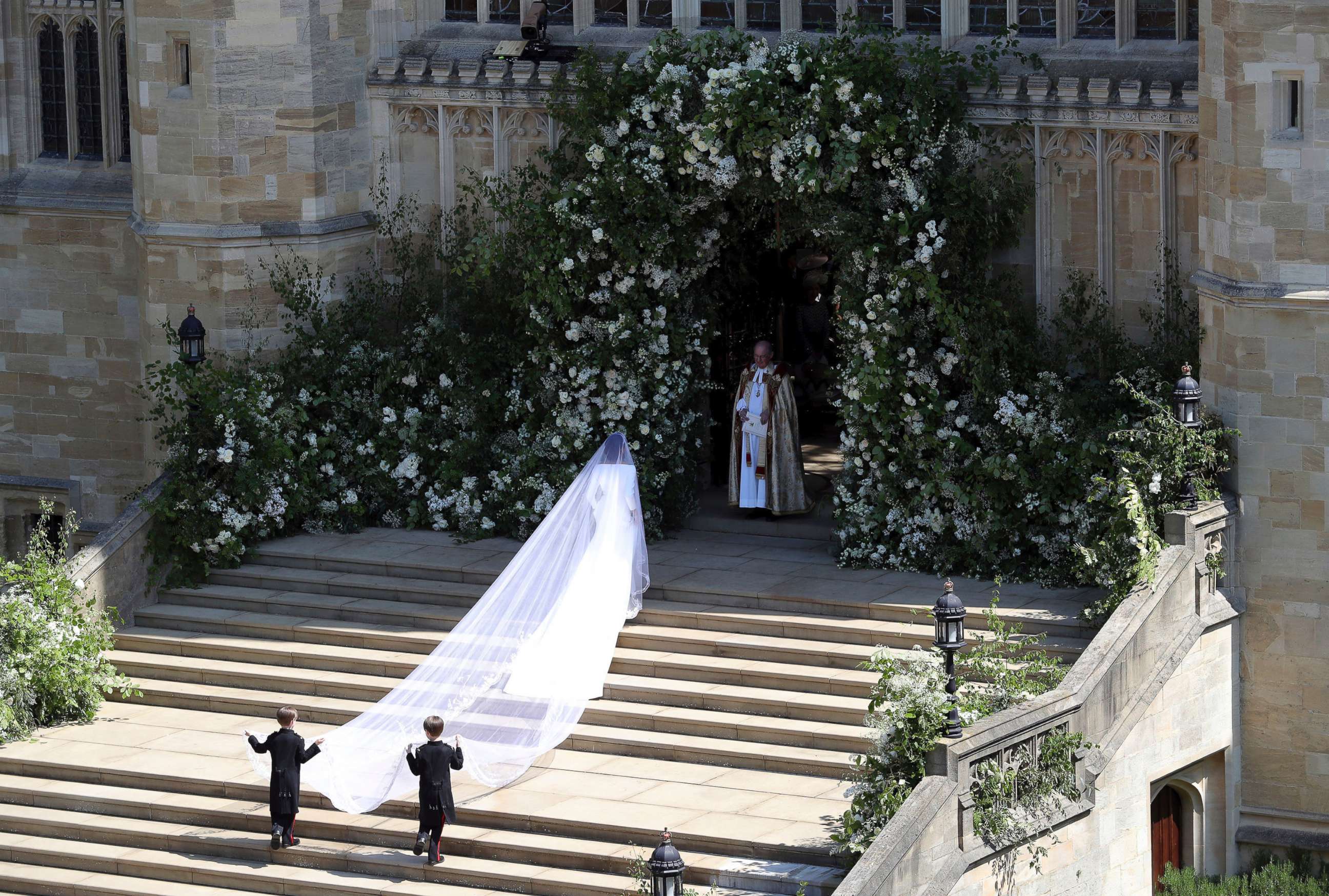 PHOTO: Meghan Markle arrives for the wedding ceremony of Prince Harry and Meghan Markle at St. George's Chapel in Windsor Castle in Windsor, May 19, 2018.